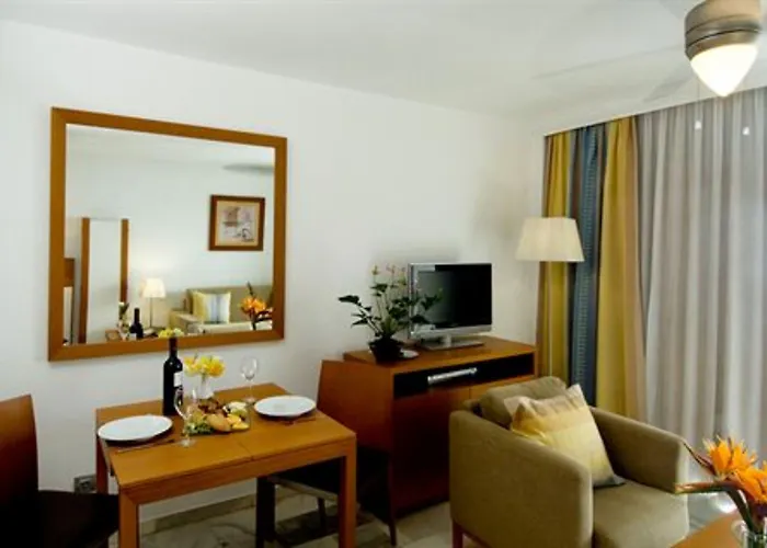 Lägenhetshotell Ona Palm 3*