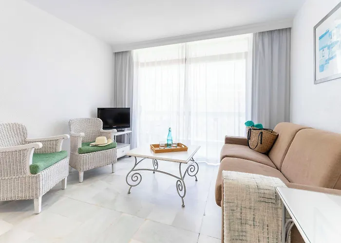 Ona Palm Apartmanhotel 3*