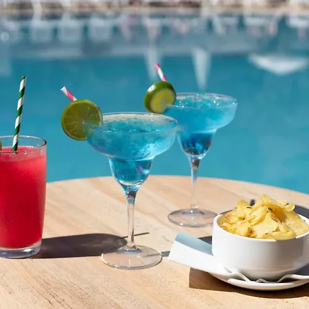 Palm - Excel & Playa de las Americas (Tenerife)