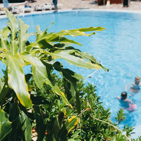 Ξενοδοχείο με διαμερίσματα Ona Palm