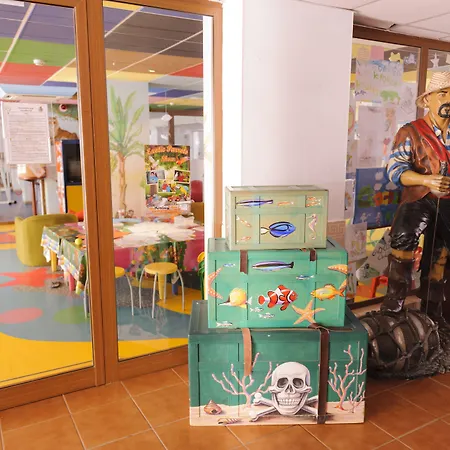 Ona Palm 플라야데라스아메리카스