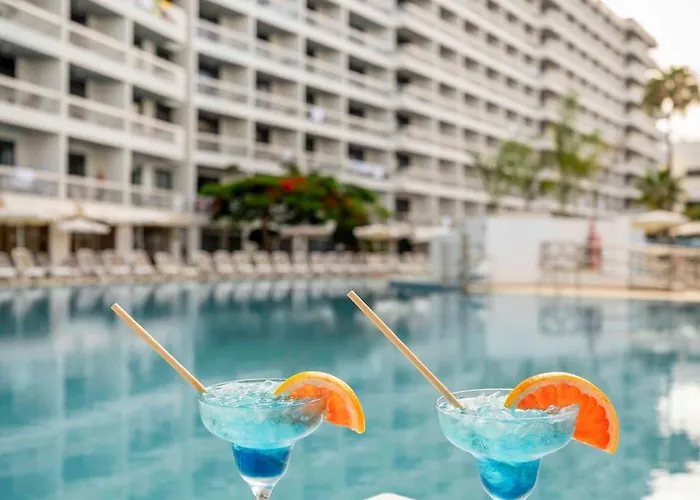 Ona Palm Aparthotel 3*