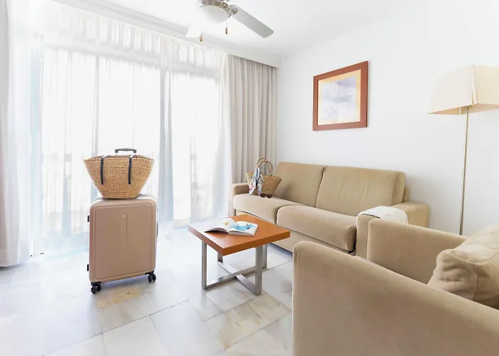 Ona Palm Aparthotel 3*